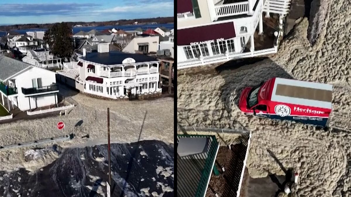 Pobřeží New Hampshire zavalily nevábné nánosy mořské pěny
